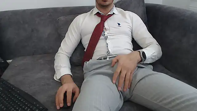 Naughtb0y online show from April 1, 10:49 am