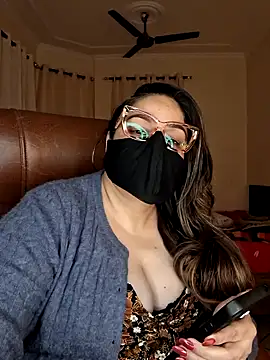 SEXY-Sardarni online show from January 8, 3:28 pm