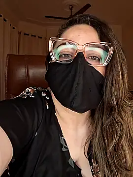 SEXY-Sardarni online show from January 18, 3:49 pm