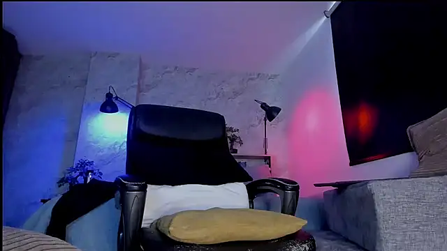 Snapshot of bruno_woods chatting on November 25, 12:05 pm bruno woods online show from November 25, 12:05 pm