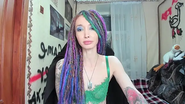 Roxy Silver online show from February 2, 9:56 pm