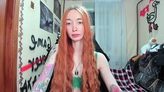 Roxy Silver online show from February 14, 7:12 pm