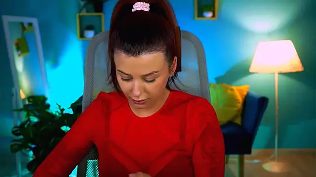 Snapshot of NicoleMun chatting on February 9, 1:48 pm NicoleMun online show from February 9, 1:48 pm