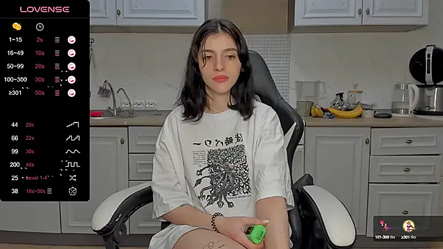 broosnica1 online show from January 25, 9:47 am