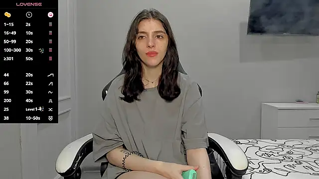 broosnica1 online show from September 17, 6:15 am