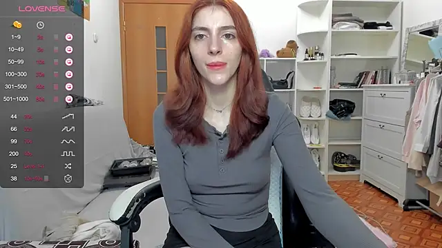 broosnica1 online show from May 16, 9:17 am
