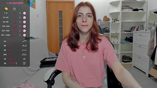 broosnica1 online show from May 23, 7:35 am
