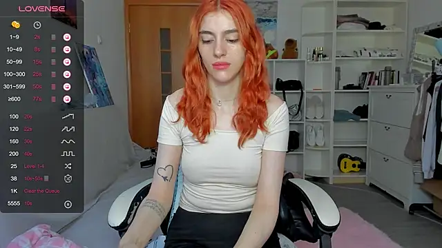 broosnica1 online show from July 13, 6:49 am
