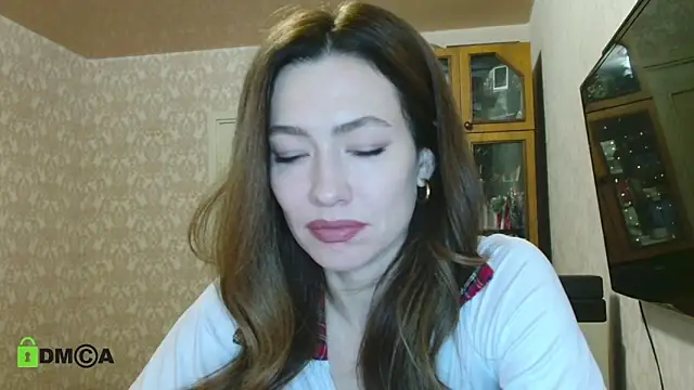 alicia spicy online show from December 28, 4:30 am