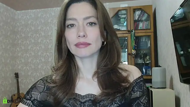 alicia spicy online show from March 25, 4:46 pm