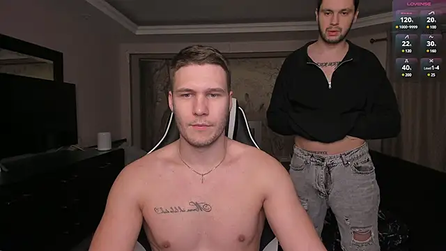 miraacle online show from December 17, 7:15 pm