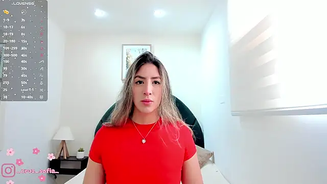  AlejaCruz  online show from April 3, 12:14 pm