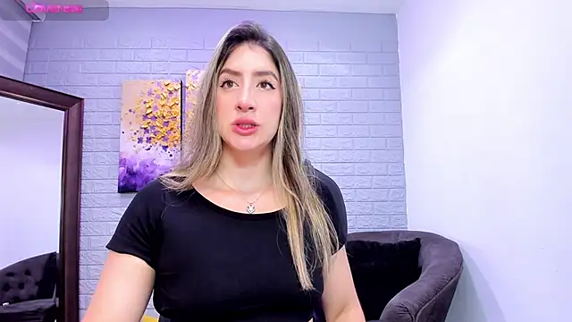 Snapshot of _AlejaCruz_ chatting on April 19, 12:15 pm AlejaCruz online show from April 19, 12:15 pm