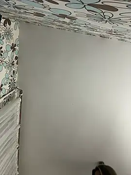 adel secret online show from January 14, 9:20 pm