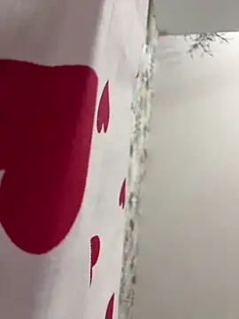 adel secret online show from February 28, 8:32 pm