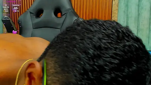 Snapshot of Ganiimedes chatting on March 6, 8:37 pm Ganiimedes online show from March 6, 8:37 pm