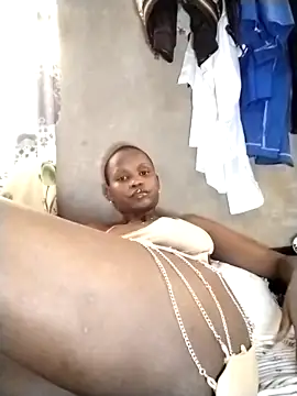 Snapshot of hairyswt_pus chatting on February 4, 12:33 pm hairyswt pus online show from February 4, 12:33 pm