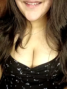 Snapshot of AK---47 chatting on February 5, 4:58 pm AK---47 online show from February 5, 4:58 pm