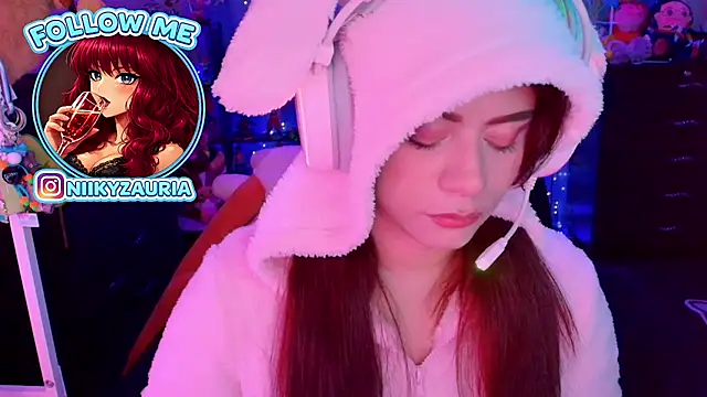  niiky online show from July 9, 9:02 am
