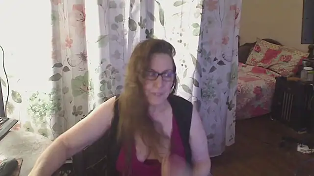 Ireallysquirt online show from April 5, 3:04 am