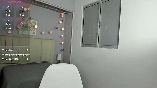 ema saenz online show from March 19, 9:58 pm