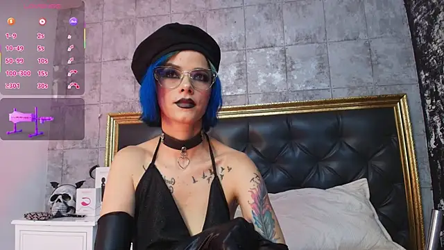  Hanna white  online show from February 1, 8:16 pm