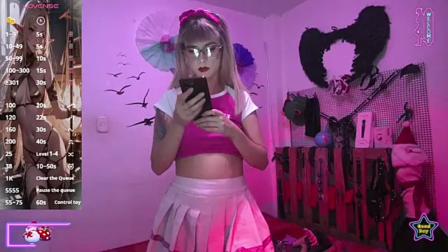  Hanna white  online show from December 18, 3:01 am