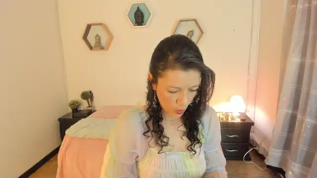 Paloma victory online show from November 25, 8:31 pm