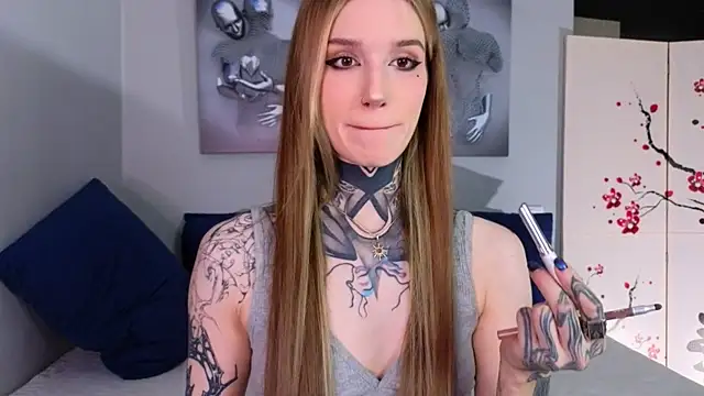 SophieInkk online show from October 1, 11:33 pm