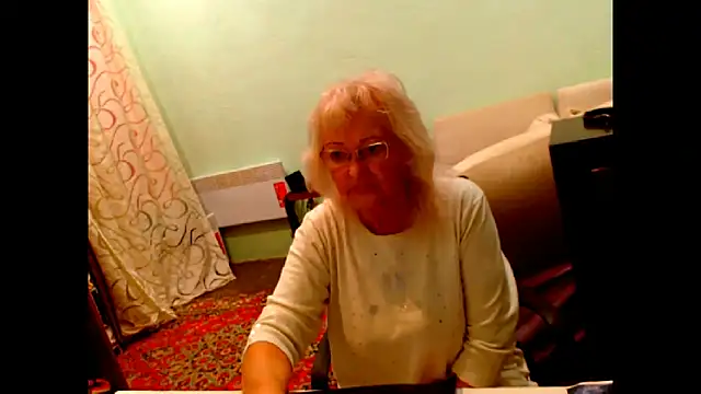 Natali7634 online show from October 20, 3:29 am