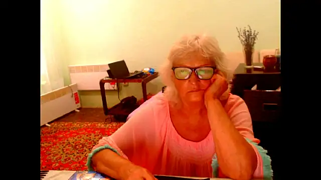 Natali7634 online show from July 1, 7:43 am
