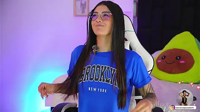 Marianamonroe  online show from March 25, 7:09 pm