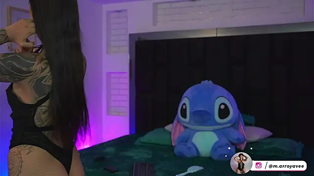 Snapshot of Marianamonroe_ chatting on June 9, 11:55 am Marianamonroe online show from June 9, 11:55 am