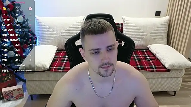 Larstar01 online show from February 4, 4:51 am