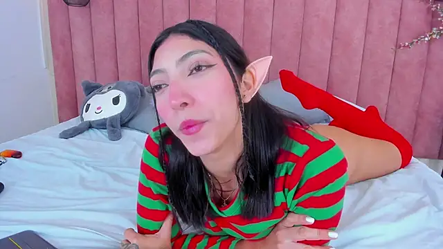 Snapshot of MarianaBranzz chatting on December 19, 4:24 pm MarianaBranzz online show from December 19, 4:24 pm