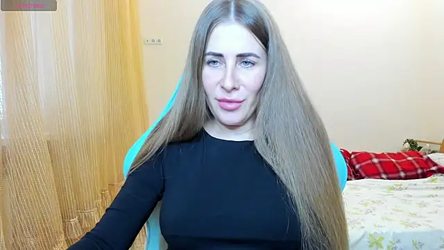 Snapshot of BarbaraKiss chatting on January 4, 11:11 am BarbaraKiss online show from January 4, 11:11 am
