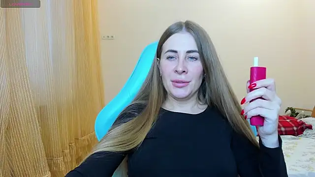 Snapshot of BarbaraKiss chatting on January 5, 11:26 am BarbaraKiss online show from January 5, 11:26 am