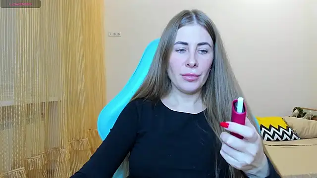 Snapshot of BarbaraKiss chatting on January 13, 2:32 pm BarbaraKiss online show from January 13, 2:32 pm