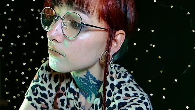 Littlespacemouse online show from December 24, 9:33 pm