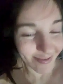 Snapshot of oxitocindi chatting on December 4, 10:19 pm oxitocindi online show from December 4, 10:19 pm