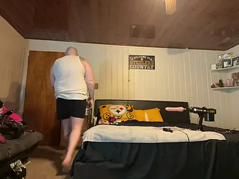 Snapshot of Satans_Play chatting on March 6, 8:08 am Satans Play online show from March 6, 8:08 am