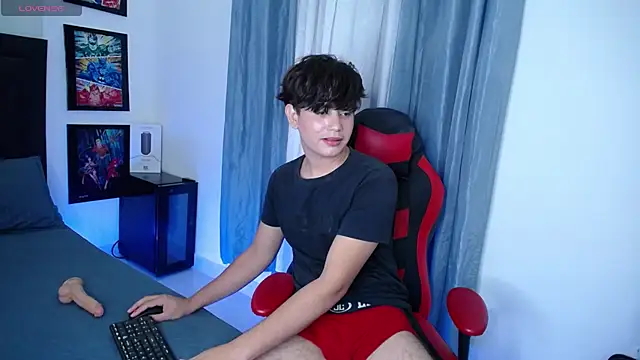 andyboy- online show from December 18, 2:42 am