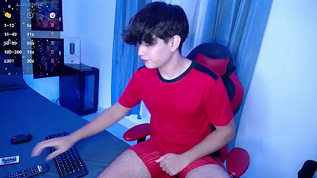 andyboy- online show from December 18, 11:40 pm