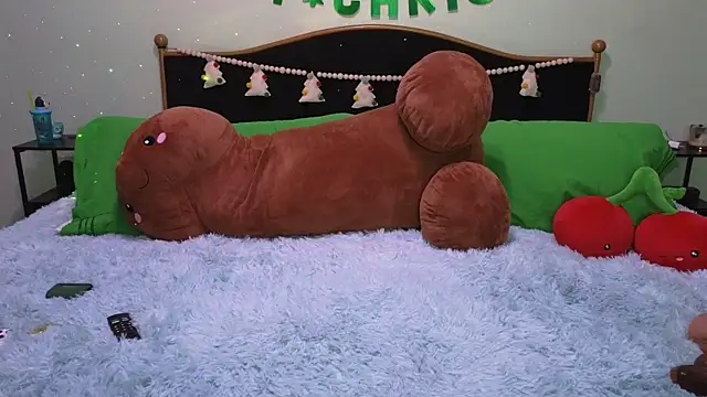 CherryBombBomb online show from December 14, 10:24 am