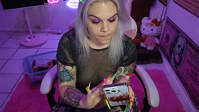 CherryBombBomb online show from January 30, 6:03 am