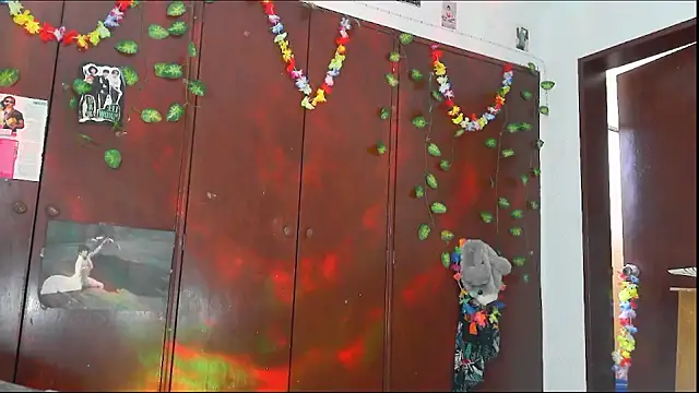  jessica rabbit online show from February 10, 8:35 pm