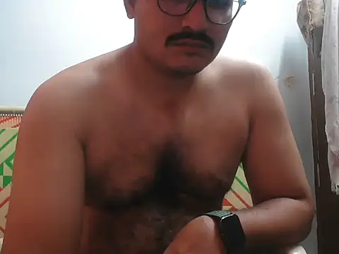 Snapshot of naughtymike0007 chatting on July 18, 4:11 pm naughtymike0007 online show from July 18, 4:11 pm