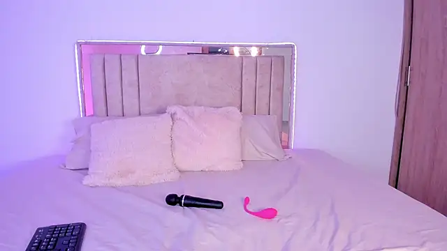 Deiisy Queen online show from November 19, 7:47 pm