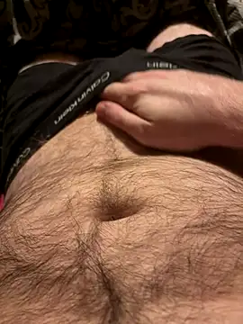 Snapshot of Straightlad95 chatting on November 2, 12:24 am Straightlad95 online show from November 2, 12:24 am