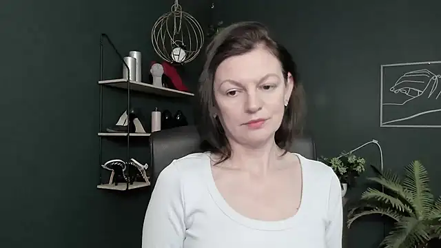 VivianWILD online show from March 19, 7:12 am